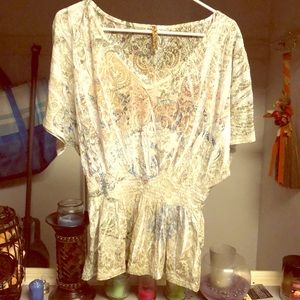 Suki light weight beautiful shirt